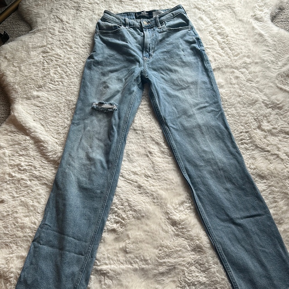 Hollister ultra high rise straight jeans